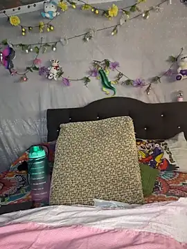 NinaGauther online show from March 27, 2026, 3:13 pm