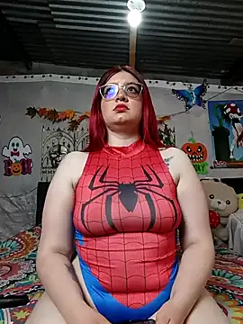 NinaGauther online show from October 23, 2025, 7:01 pm