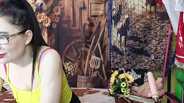 Snapshot of DashaHart chatting on December 5, 2024, 4:50 pm DashaHart online show from December 5, 2024, 4:50 pm