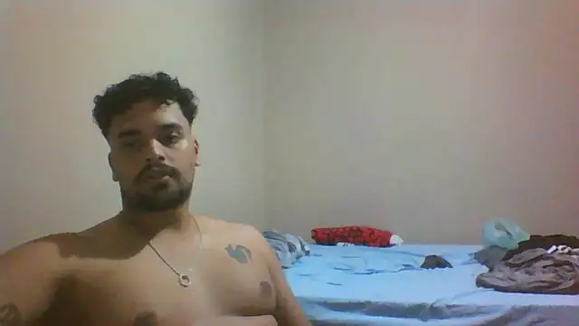 Snapshot of Xcumshot33 chatting on September 10, 2025, 2:21 am Xcumshot33 online show from September 10, 2025, 2:21 am