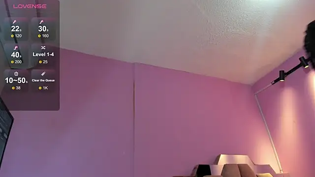 LoveQueen2 online show from December 20, 2025, 11:46 am