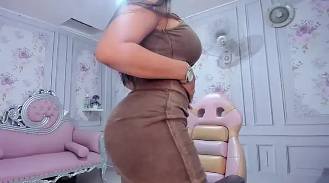 perla milf4u online show from March 20, 2025, 9:13 pm