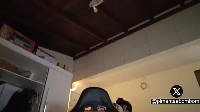 bombomepimenta online show from September 26, 2025, 9:54 pm