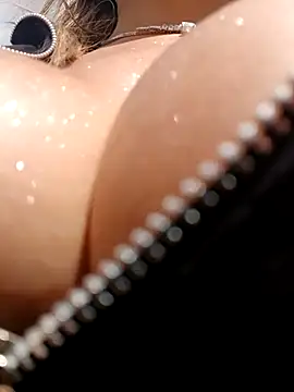 Afroditecash online show from November 7, 2025, 6:01 pm