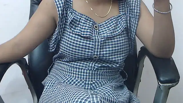 wildbabes online show from February 25, 2025, 4:35 pm