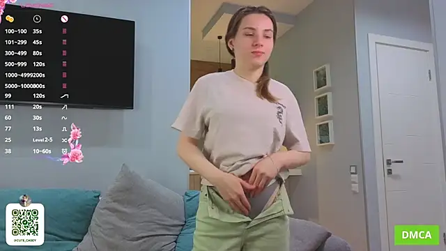 DonnaBurkee online show from September 16, 2025, 4:13 am