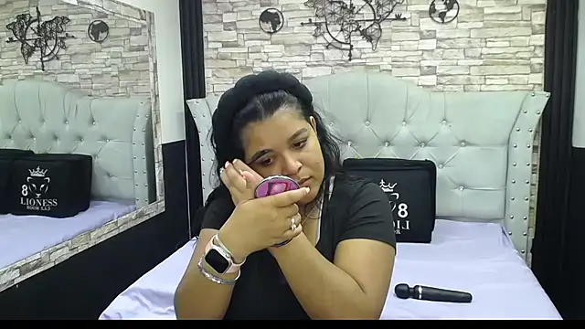 sia cavad online show from September 24, 2025, 1:50 pm