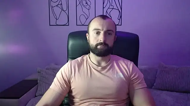 brindlefly6969 online show from October 20, 2025, 11:11 am