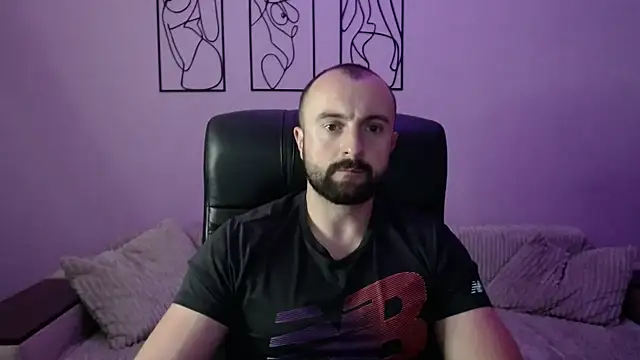 brindlefly6969 online show from October 4, 2025, 11:23 am