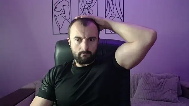 brindlefly6969 online show from September 17, 2025, 11:34 am