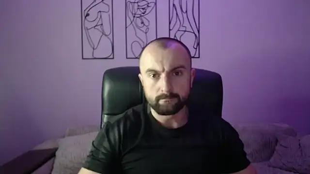 brindlefly6969 online show from December 4, 2025, 11:42 am