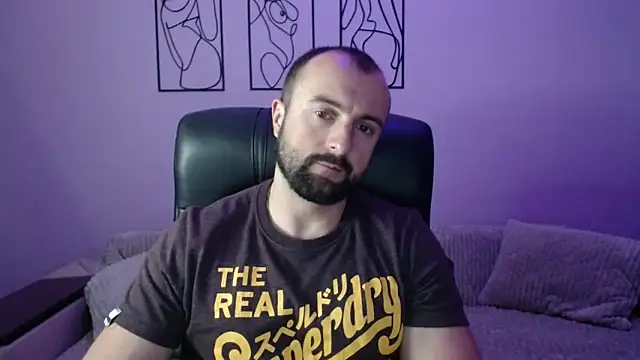 brindlefly6969 online show from September 10, 2025, 11:20 am