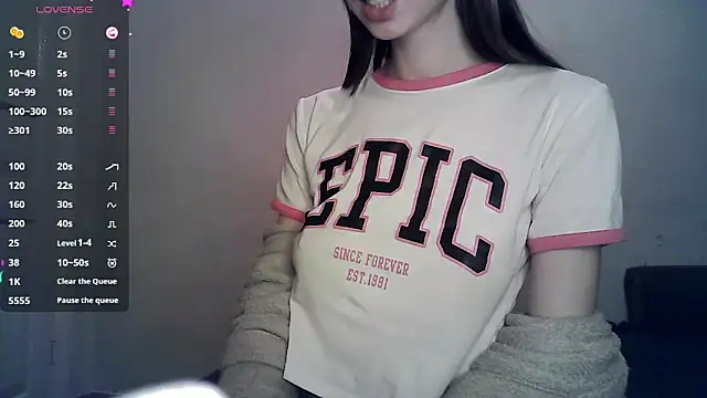 ElizaSwon online show from February 6, 2025, 6:24 pm