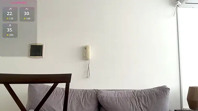 Your Hand In mine online show from October 1, 2025, 6:23 pm