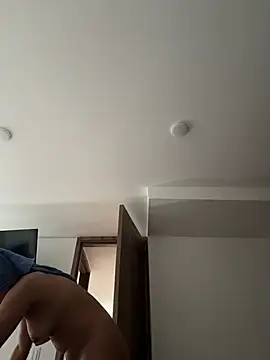 pamell col online show from December 21, 2025, 7:26 pm