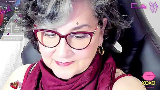 cataleya mom online show from September 9, 2025, 3:27 am