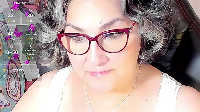 cataleya mom online show from October 14, 2025, 4:07 pm