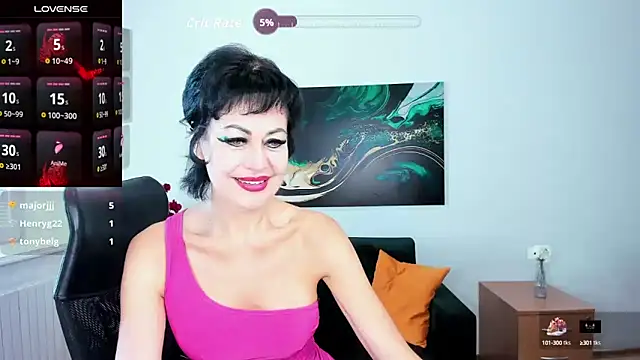 Snapshot of Silvia_Wallec chatting on September 21, 2025, 5:56 am Silvia Wallec online show from September 21, 2025, 5:56 am