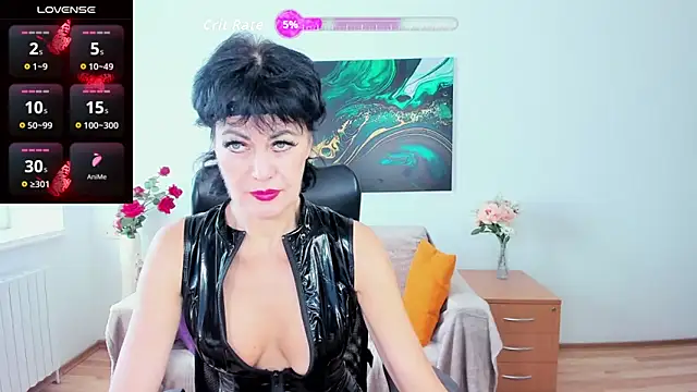 Snapshot of Silvia_Wallec chatting on October 26, 2025, 6:36 am Silvia Wallec online show from October 26, 2025, 6:36 am