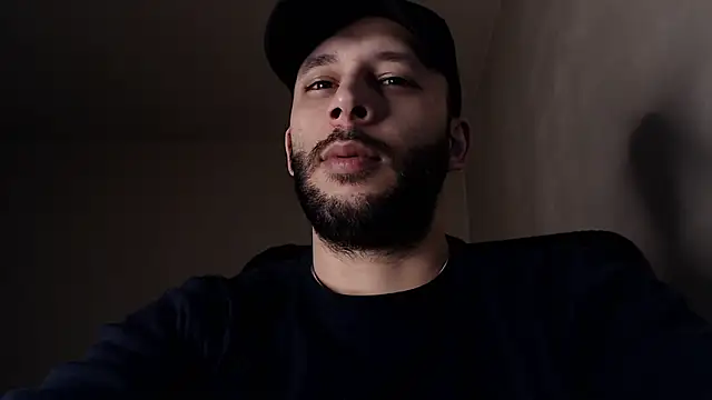 henryaxe online show from December 21, 2025, 1:52 am