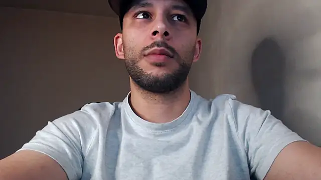 henryaxe online show from November 2, 2025, 1:27 pm