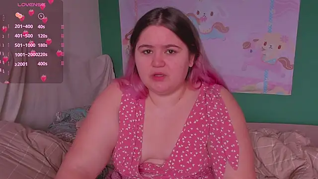 Freakcute  online show from February 20, 2025, 12:47 pm