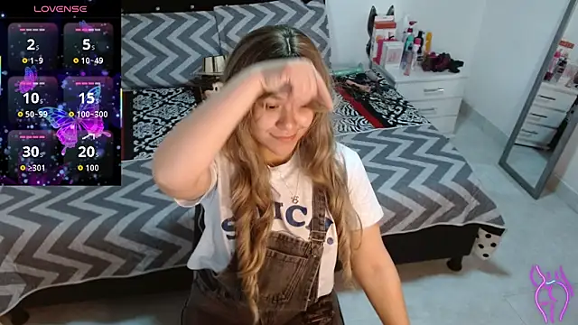 Snapshot of soniafuckboobs chatting on November 14, 2025, 12:20 pm soniafuckboobs online show from November 14, 2025, 12:20 pm