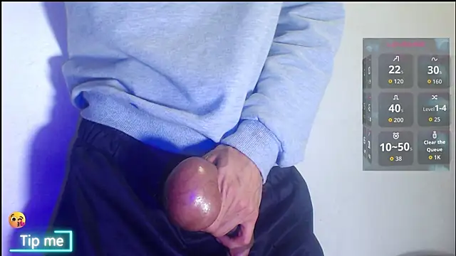 GrayHornyX online show from April 6, 2026, 11:28 pm