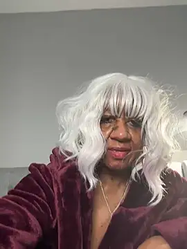 BreanaDivine online show from February 22, 2025, 9:59 pm