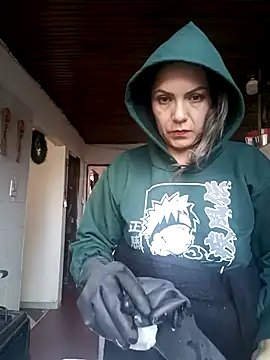 Chantal hott online show from November 29, 2025, 12:27 pm