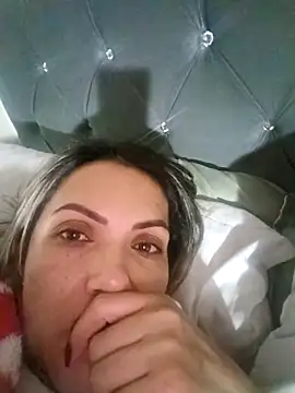 Chantal hott online show from September 14, 2025, 2:56 am