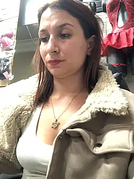 Snapshot of Paula382023 chatting on March 7, 2025, 9:59 pm Paula382023 online show from March 7, 2025, 9:59 pm