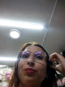 Snapshot of Paula382023 chatting on March 19, 2025, 11:14 pm Paula382023 online show from March 19, 2025, 11:14 pm