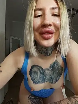 SexyMilaVet online show from July 9, 2026, 8:52 pm