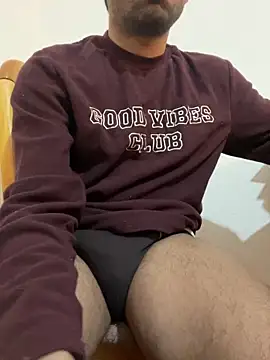 rhuh3991 online show from February 3, 2025, 1:40 pm