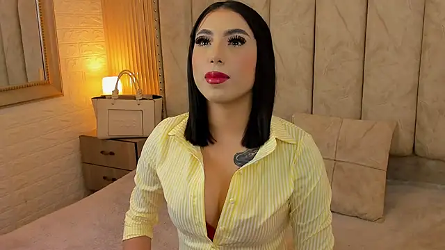 catalina  23 online show from September 28, 2025, 8:05 pm