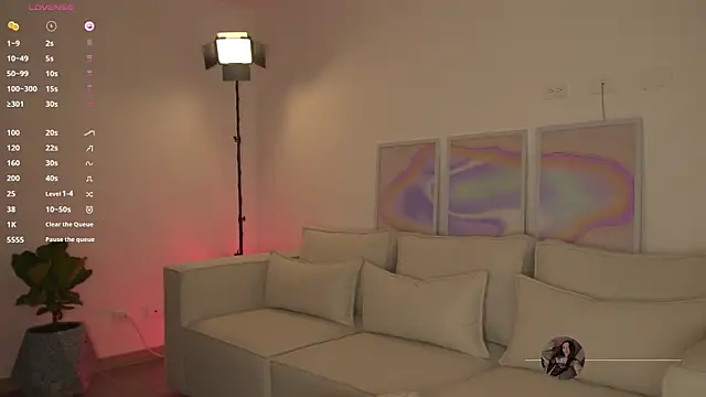 Daihanwatson  online show from February 25, 2025, 3:09 am