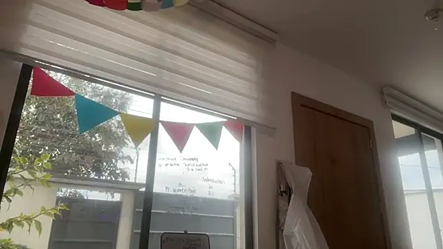 ChocolateCakeQueen online show from October 12, 2025, 9:49 pm