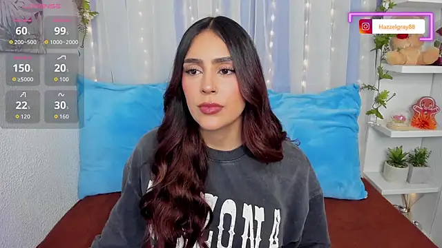 HazzelGray online show from October 24, 2025, 3:44 pm