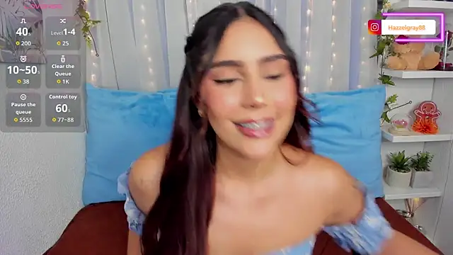 HazzelGray online show from October 8, 2025, 4:19 pm