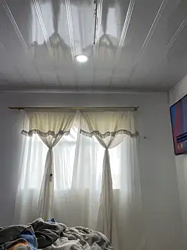 hannahb-e online show from April 8, 2026, 3:02 pm