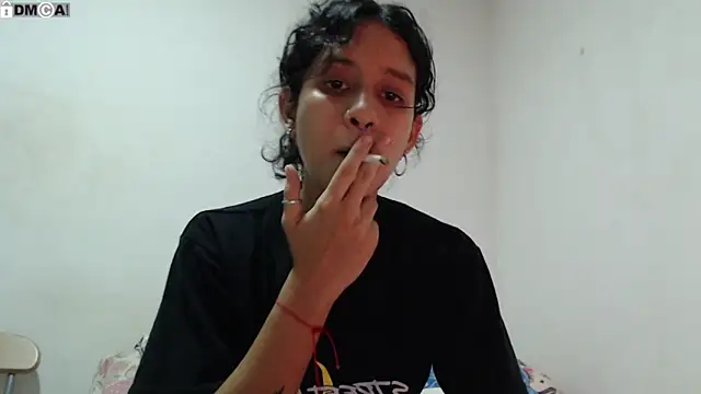 AlinaWoolf  online show from January 15, 2026, 2:04 am