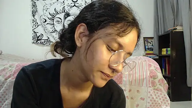 AlinaWoolf  online show from January 31, 2025, 3:41 am