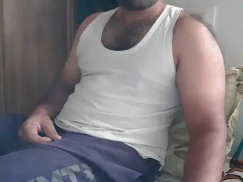 Snapshot of Tamil_Boy28 chatting on May 3, 2026, 10:20 am Tamil Boy28 online show from May 3, 2026, 10:20 am