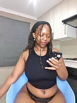 Snapshot of Jazmine-Blue chatting on October 11, 2025, 9:16 pm Jazmine-Blue online show from October 11, 2025, 9:16 pm