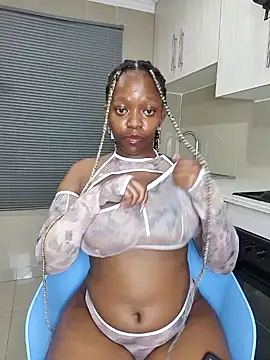 Snapshot of Jazmine-Blue chatting on January 11, 2026, 7:21 pm Jazmine-Blue online show from January 11, 2026, 7:21 pm