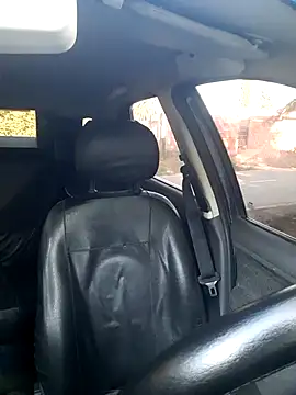 hecwil8 online show from October 2, 2025, 11:13 am