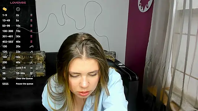 IsabellaBler online show from March 20, 2025, 12:43 pm