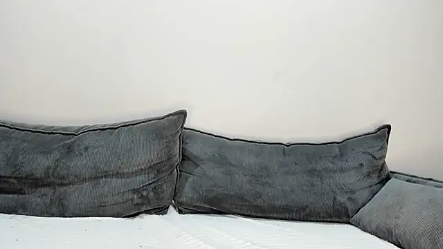 JennyRosh online show from March 29, 2026, 8:10 pm