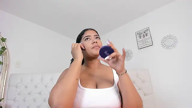 sharlot evans  online show from January 9, 2026, 12:34 pm